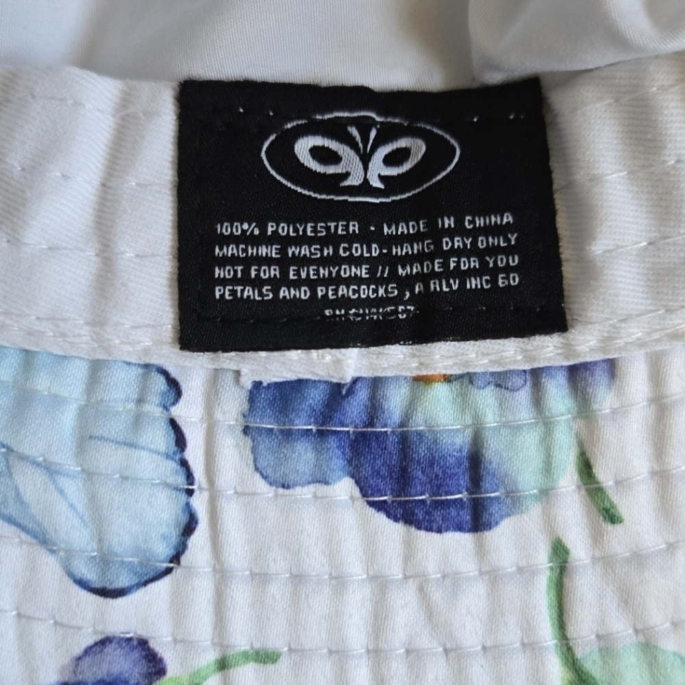 Zumiez Floral Butterfly Bucket Hat with Blue and Purple Flowers One Size - Picture 4 of 8